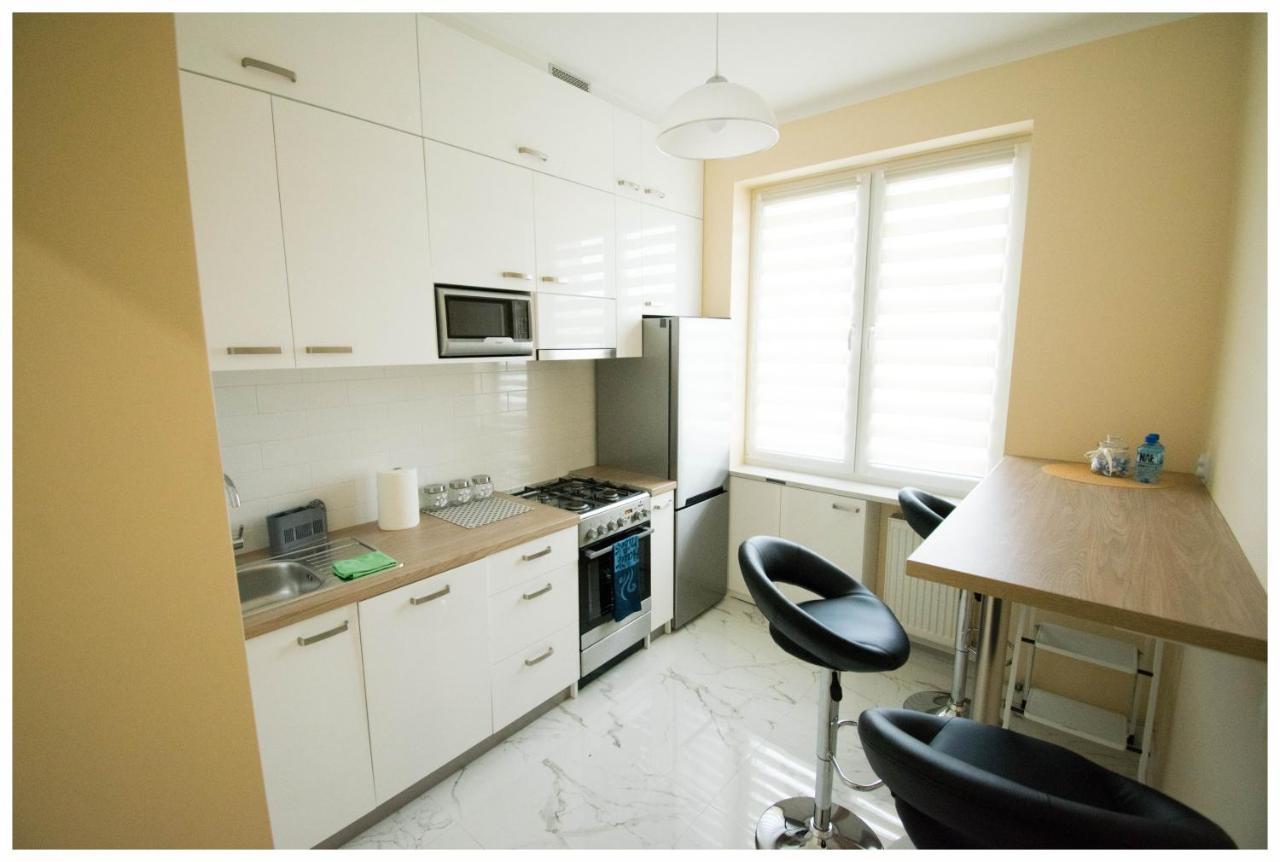 Color 24 Apartament III スタロバ・ボラ エクステリア 写真