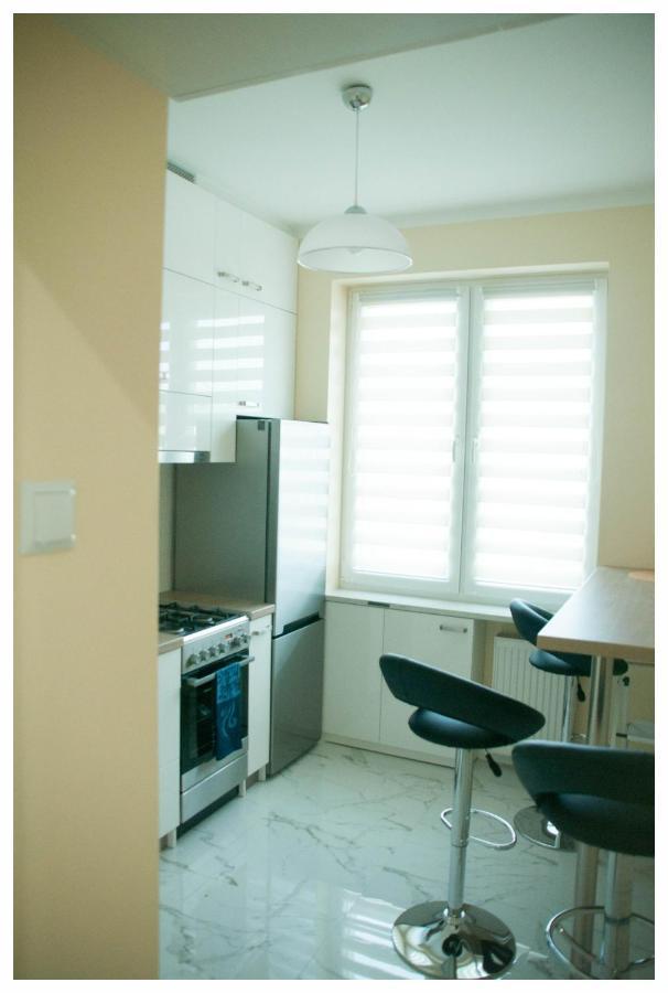 Color 24 Apartament III スタロバ・ボラ エクステリア 写真